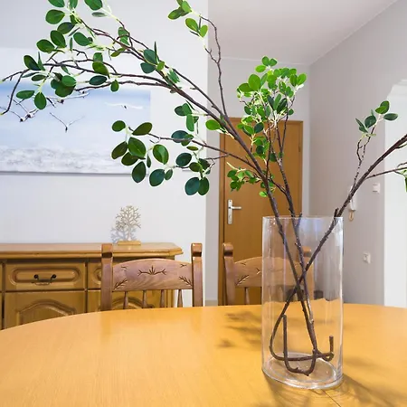 Zoe's Place - 2 Bd Beachfront Διαμέρισμα