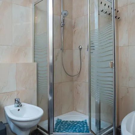 Zoe's Place - 2 Bd Beachfront Κίσσαμος